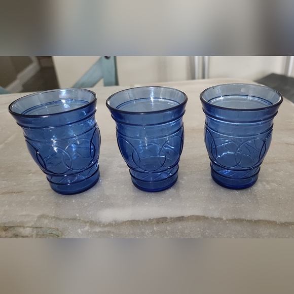 3 Vintage Juice/Shot Glasses - Picture 3 of 12